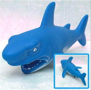 Акула с пищалкой 25 см, 74-25 74-25